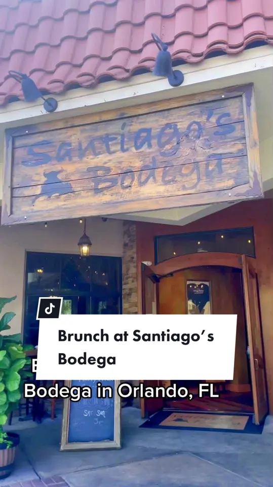 Santiago's Bodega in Orlando showing bottomless brunch, food, video by christinainitalia on TikTok