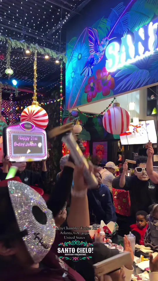 Santo Cielo in Atlanta showing atmosphere, live soccer games, authentic mexican food, handcrafted drinks, video by santocieloatlanta on TikTok