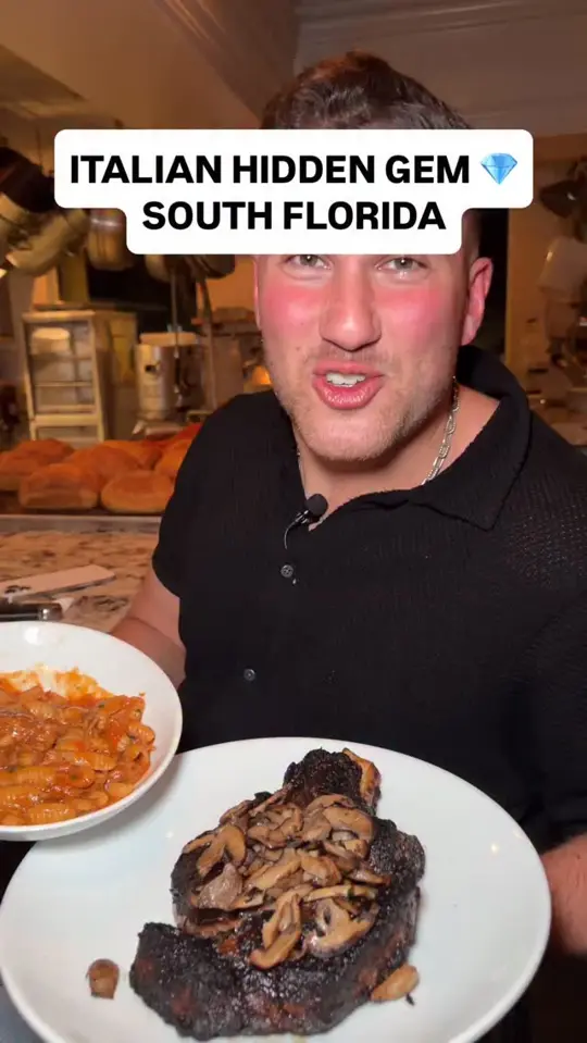 Sardelli's Italian Steakhouse in Hollywood showing italian food, hidden gem, visit, video by Mikeiseating on Facebook