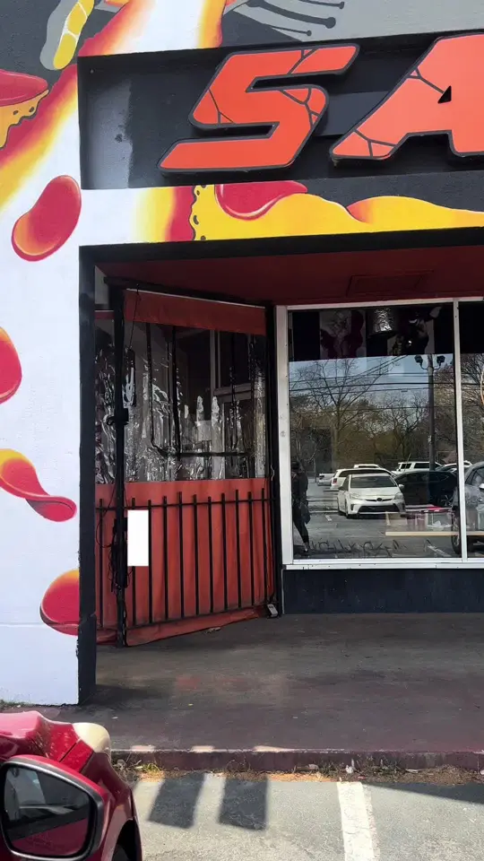 Savage Pizza (Norcross) in Norcross showing visit, pizza, video by veatrabeauty on TikTok