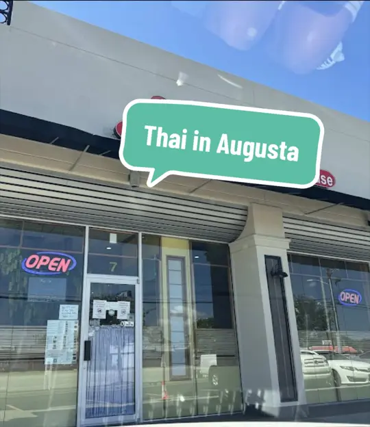 Sawasdee Authentic Thai & Noodle House in Augusta showing review, curry puffs, salapow, gaeng karee with chicken, thai teas, video by jayyyouu on TikTok