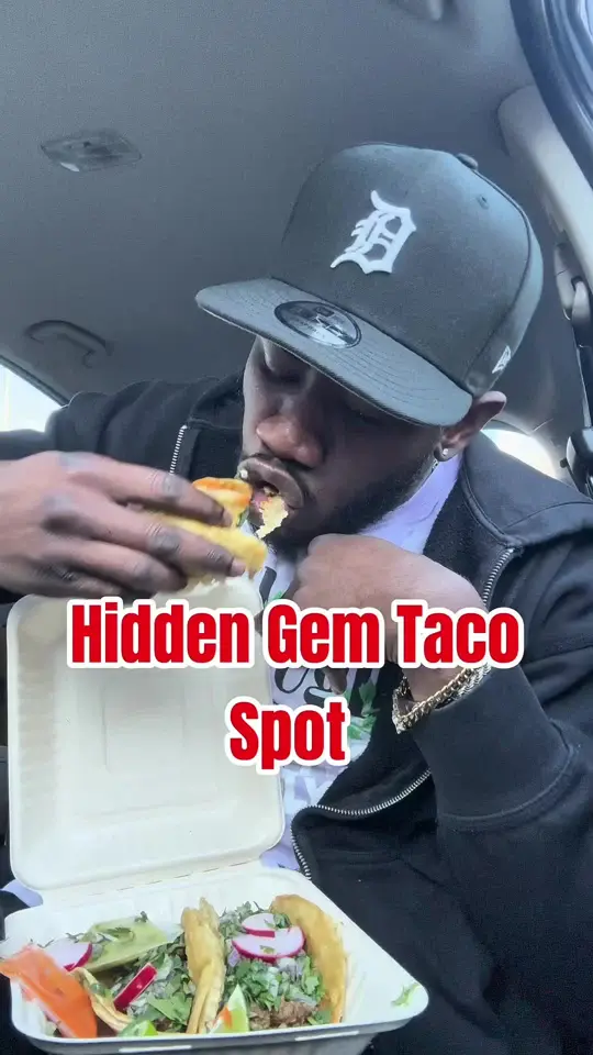 Sazon Unico Restaurant and Food Truck in Tucker showing review, asada tacos, fresh tortillas, red sauce, video by cheftylerthomas on TikTok