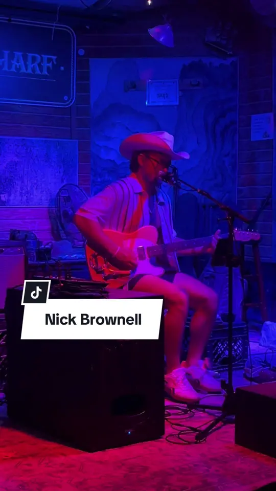Schooner Wharf Bar in Key West showing live music, guitar, video by lenziezie on TikTok
