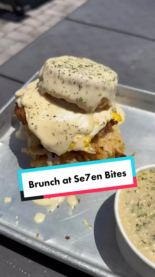 Se7enBites in Orlando showing brunch, food, video by orlandotheesquire on TikTok