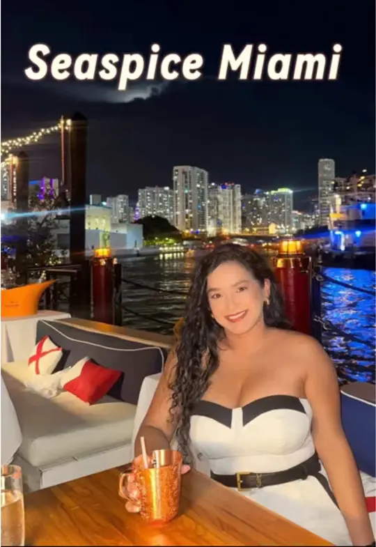 Seaspice Brasserie & Lounge in Miami showing review, waterfront dining experience, cocktails, oysters, lobster, prawns, sushi, seafood pastas, steaks, pasta, steak, salad, video by kady_seecharan on TikTok