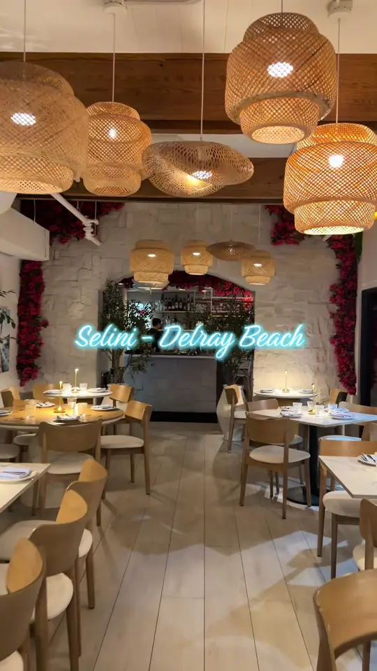 Selini Delray in Delray Beach showing restaurant review, mediterranean food, video by mrsfragranceaddict on TikTok