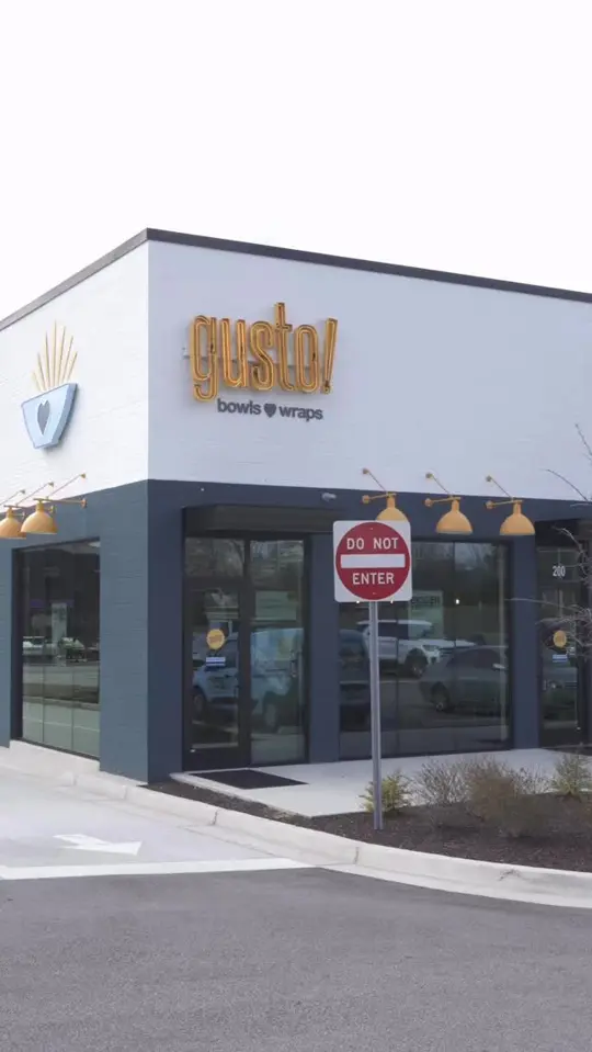 Sharpsburg Pizza & Pub LLC in Sharpsburg showing pizza, drive-thru lunch, video by Gusto! on Facebook