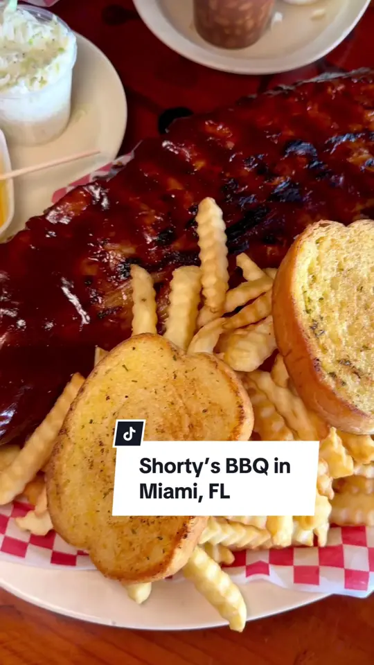 Shorty's BBQ Davie in Davie showing review, visit, ribs, super buttery corn on the cob, video by christinainitalia on TikTok
