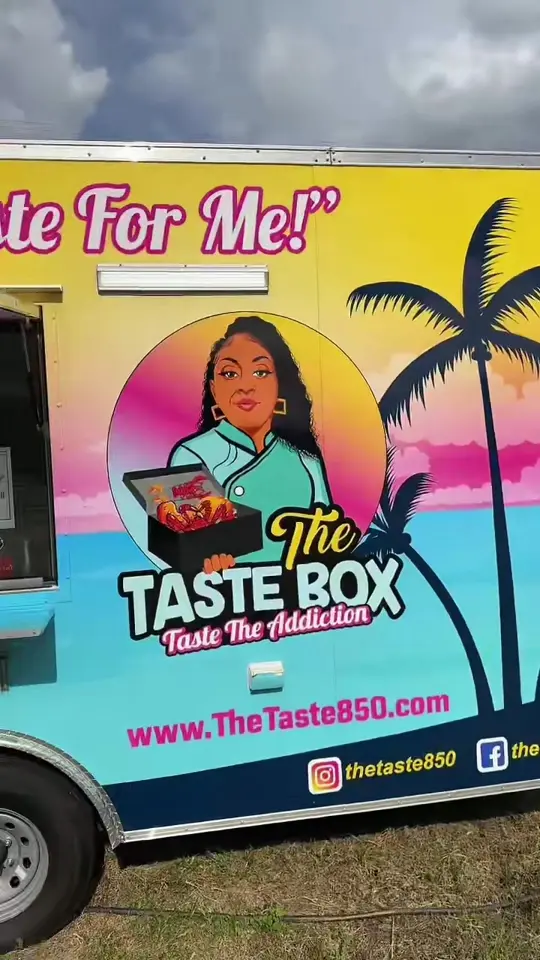 Siam Bistro in Tallahassee showing food, taste box, video by madimunches on TikTok