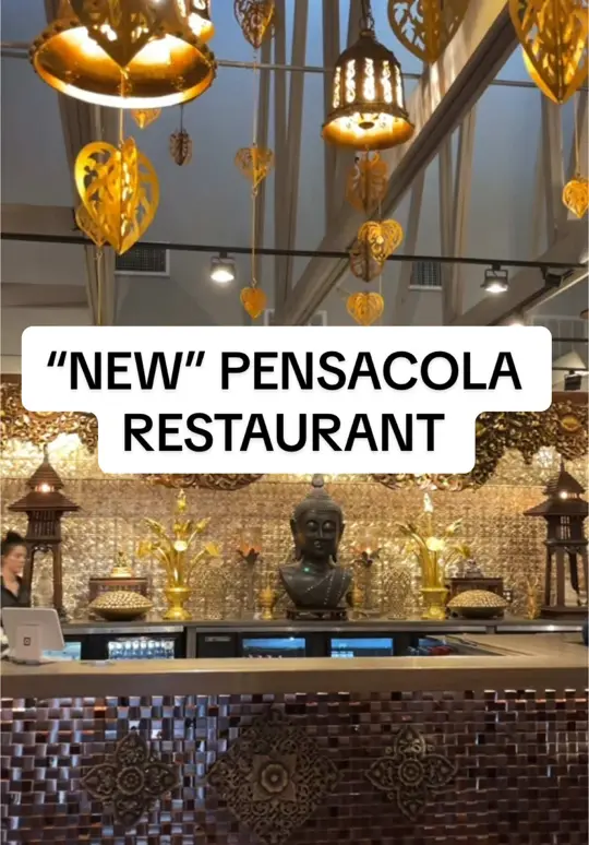 Siam Thai Restaurant in Pensacola showing food review, panang curry, beef hot pot, pineapple paradise, rama chicken, pad thai, video by annasadventures88 on TikTok