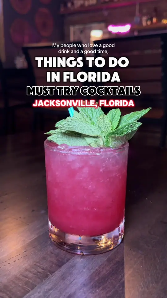 Sidecar in Jacksonville showing review, dublasé whiskey sour, dublasé captain island, dublasé blackberry, video by laurynxtravels on TikTok