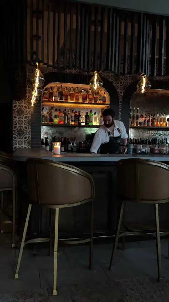 Silla del Toro in Roswell showing review, atmosphere, date night, tapas, video by allthingsalpharetta on TikTok