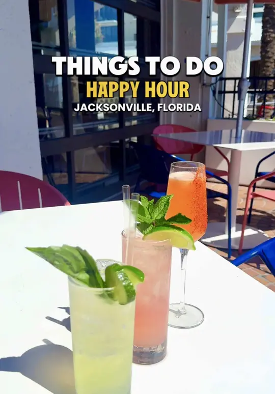 Sizemore’s Coastal Kitchen in Jacksonville Beach showing restaurant visit, happy hour, draft beer, house wine, seltzer, small plates, signature cocktails, video by laurynxtravels on TikTok