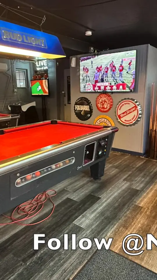 Skinny's Bar & Grill in Hudson showing review, atmosphere, video by Bill Zeltman’s Gulf Palm Home Team on Facebook