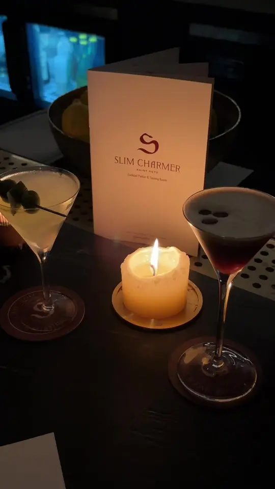 Slim Charmer in St. Petersburg showing review, visit, atmosphere, drinks, video by sunkissedinstpete on TikTok
