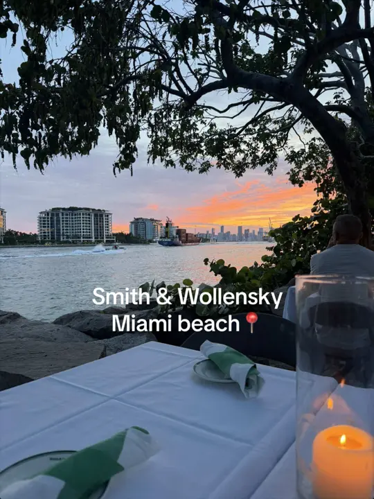 Smith & Wollensky - Miami Beach in Miami Beach showing restaurant, visit, video by nashaliemojica_ on TikTok
