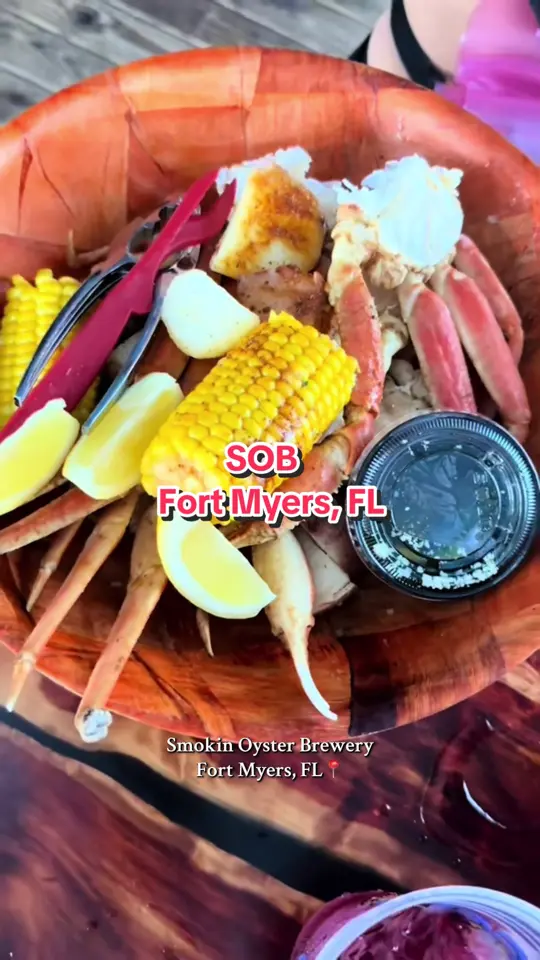 Smokin' Oyster Brewery in Fort Myers showing review, visit, video by eatwithbecks on TikTok