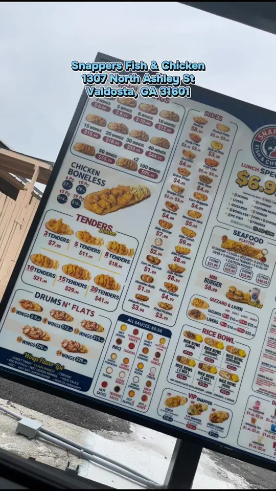 Snappers Fish & Chicken in Fort Lauderdale showing review, deep fried food, video by diamondlatreseeli on TikTok