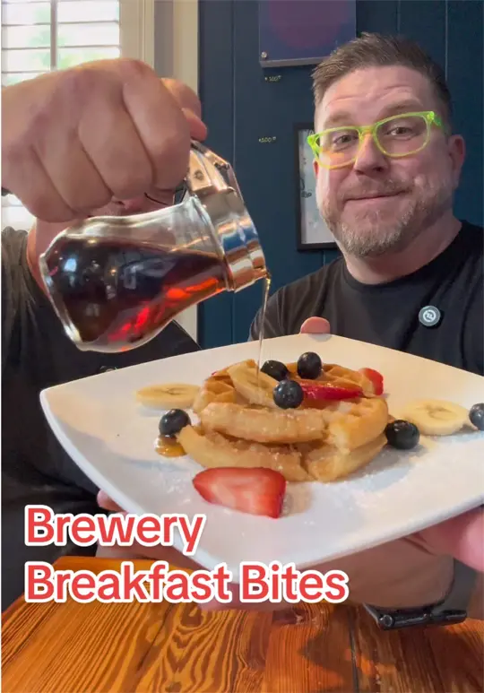 Sober Bar in Gulfport showing coffee, breakfast, brewery, video by jeffandmarkexploring on TikTok