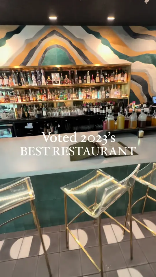 Social Roost in St. Petersburg showing review, visit, upscale bar and restaurant, scratch kitchen, brunch, lunch, dinner, video by thingstodotampabay on TikTok