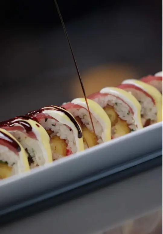  in Florida showing sushi, cocktail, atmosphere, video by sokaisushibar on TikTok