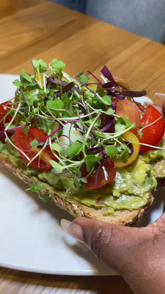 Southern Grounds & Co. in St. Augustine showing coffee, french toast crunch latte, avocado toast, video by willworkforheels2 on TikTok