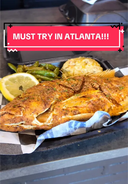 Southern Queenz in Atlanta showing review, smothered chicken, video by rismonae on TikTok