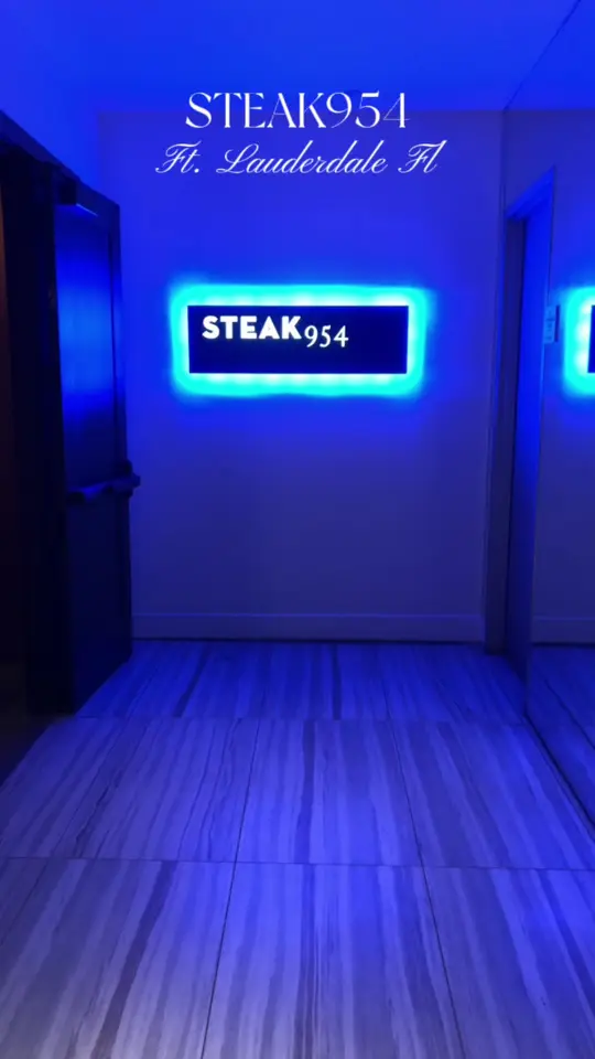 Steak 954 in Fort Lauderdale showing customer service, ambience, view, food, video by iamtherealkiya on TikTok