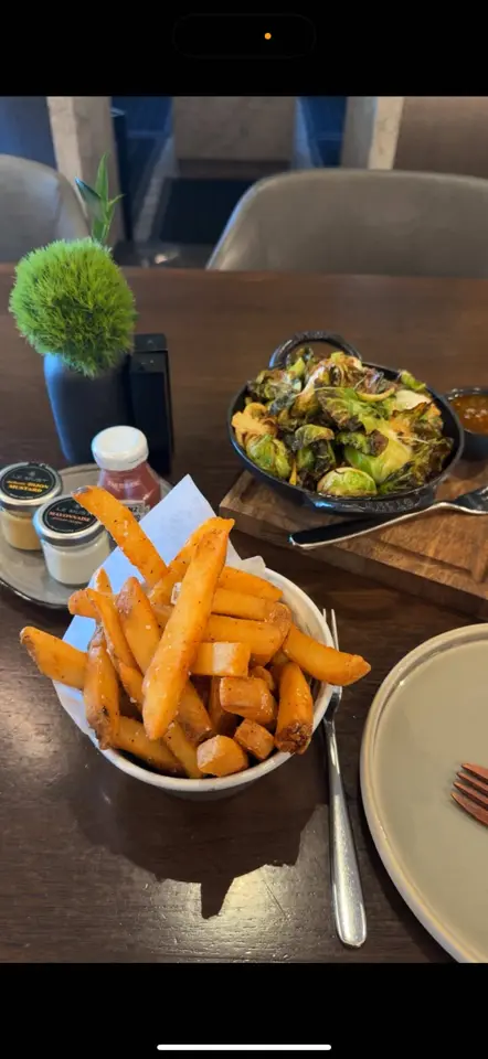  in Florida showing vegan food, crepes, video by tvegan24 on TikTok