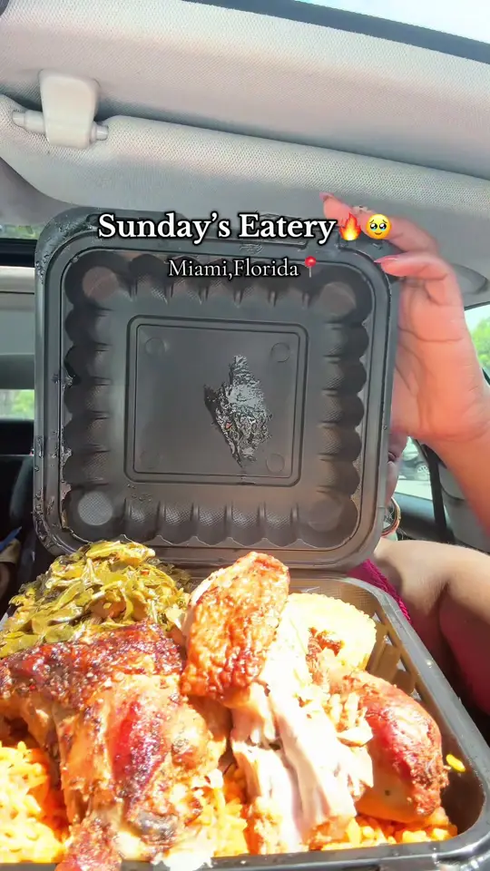 Sunday's Eatery on TikTok, video by spiceitupwithnae