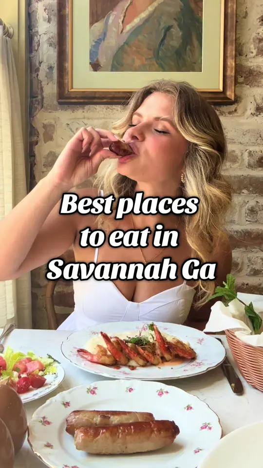 Sunday Sunday in Savannah showing restaurant visit, food review, date night, video by havenleylife on TikTok