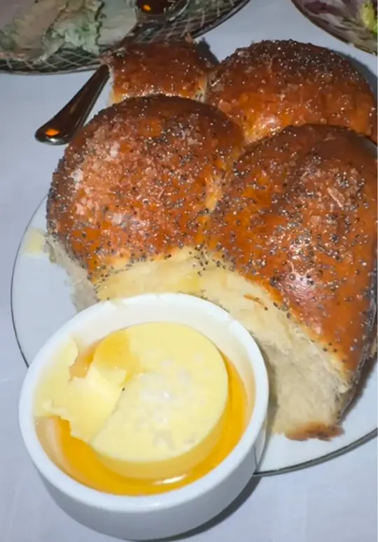 Sunny's Steakhouse in Miami showing review, visit, video by maddeats305 on TikTok