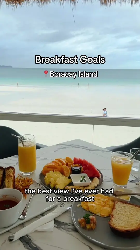 Sunny Side Cafe & Eatery in Miami showing review, visit, video by andreaisabroad on TikTok