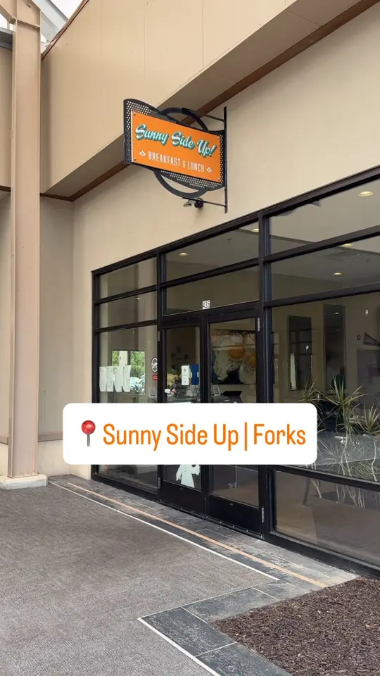 Sunny Side Up in Brunswick showing restaurant visit, breakfast, video by Sunny Side Up Forks on Facebook