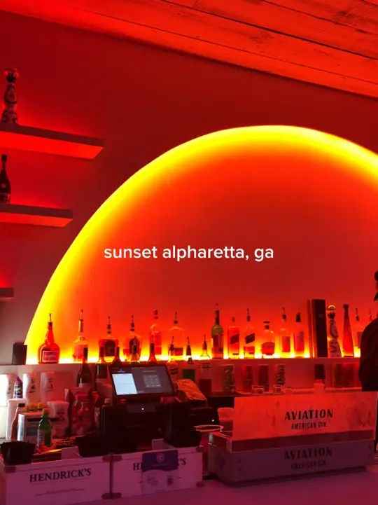 Sunset Alpharetta in Alpharetta showing bar, atmosphere, video by eatlanta_ on TikTok