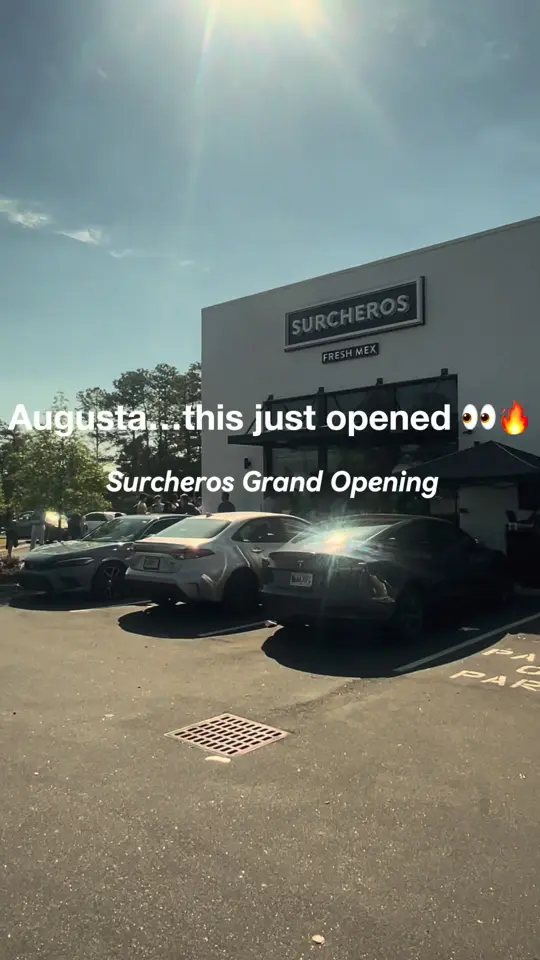 Surcheros in Blackshear showing grand opening, food review, atmosphere, video by prettymsparker on TikTok