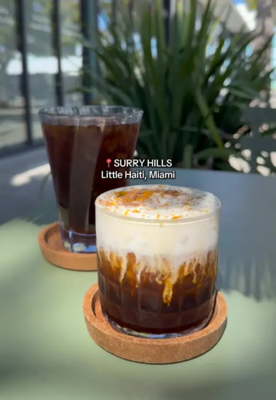 Surry Hills Coffee in Miami showing coffee, french toast, aussie bowl, superfood smoothies, video by kaleitwithkendra on TikTok