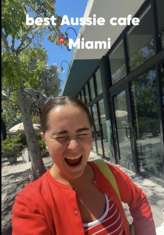Surry Hills Coffee in Miami showing review, visit, atmosphere, food, video by valesalami on TikTok