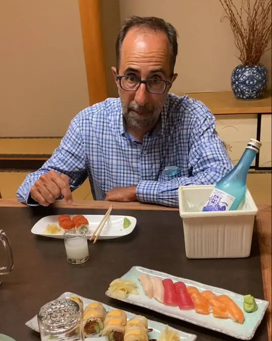 Sushi Joe in Doral showing dining, tatami rooms, video by Shiro of Japan on Facebook