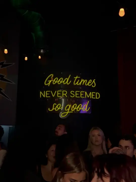  in Florida showing karaoke, drinks, video by Sweet Caroline Karaoke Bar on Facebook