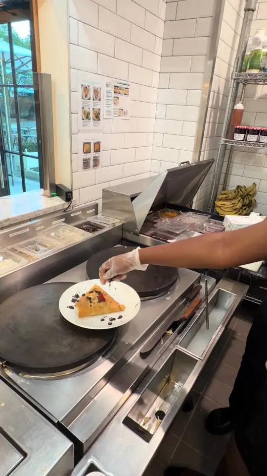 Sweet Paris Creperie & Cafe in Miami showing visit, crêpe, video by sammiedormedia on TikTok