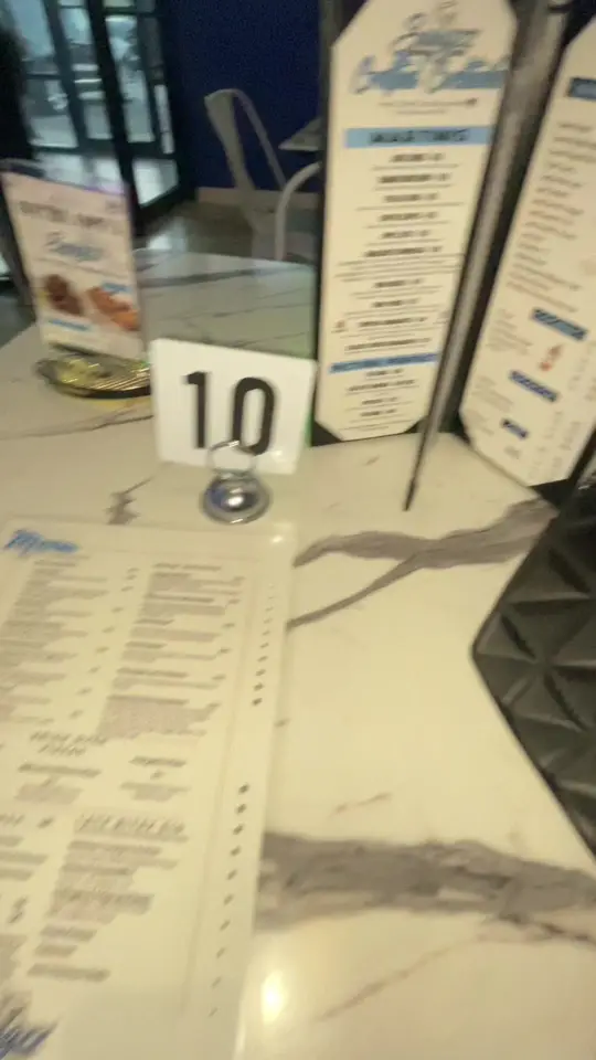 Swigzz Restaurant & Lounge in Stockbridge showing review, visit, drinks, video by kjeanineatl on TikTok