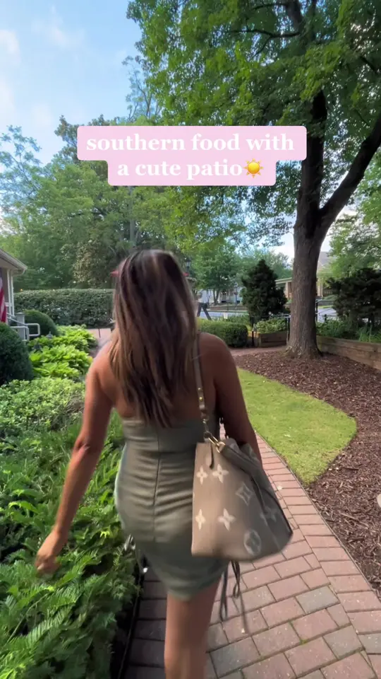 Table & Main in Roswell showing patio, restaurant visit, video by thecaroandtina on TikTok