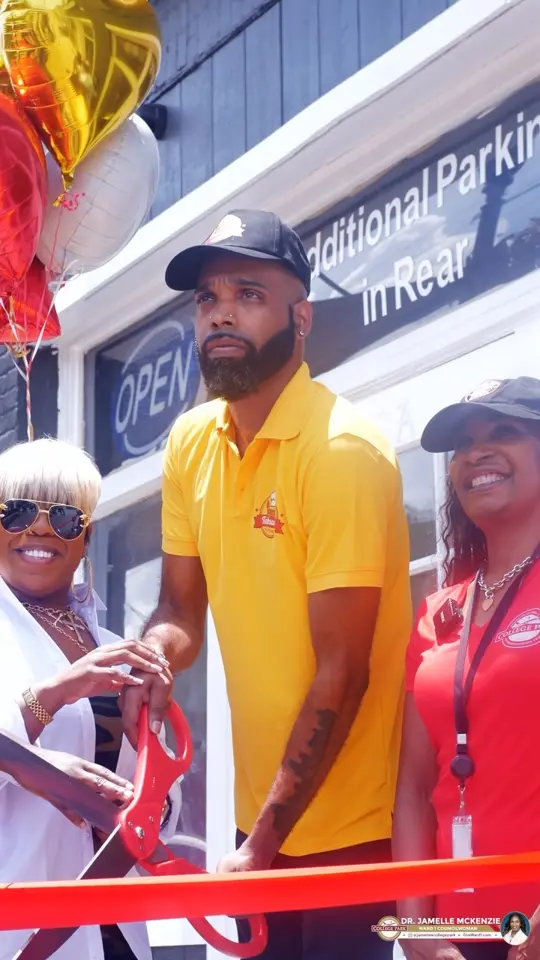 Tabsway Kitchen in College Park showing ribbon cutting, grand opening, video by Jamelle McKenzie 4 College Park on Facebook