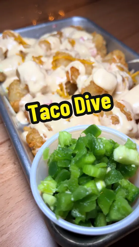 Taco Dive in Fort Pierce showing review, casual atmosphere, service, food, sunday football game, video by palmbeachtourguide on TikTok