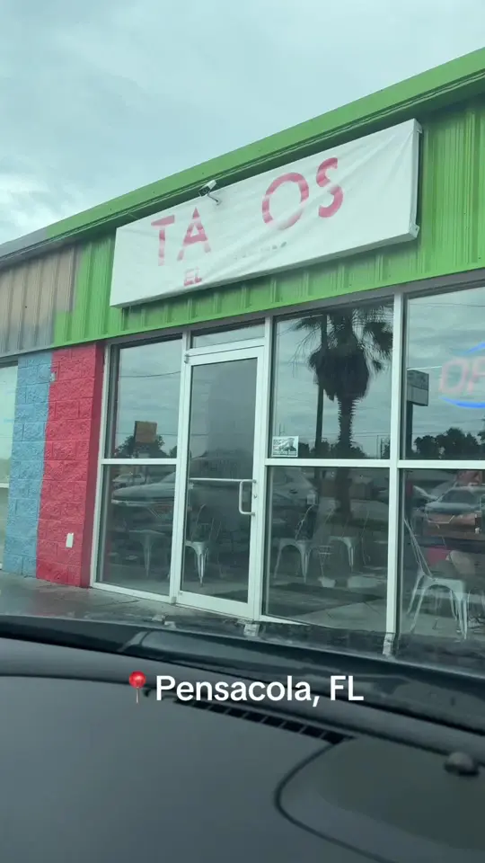 Tacos El Fluffy in Pensacola showing review, tacos, video by shaishaistewart1 on TikTok