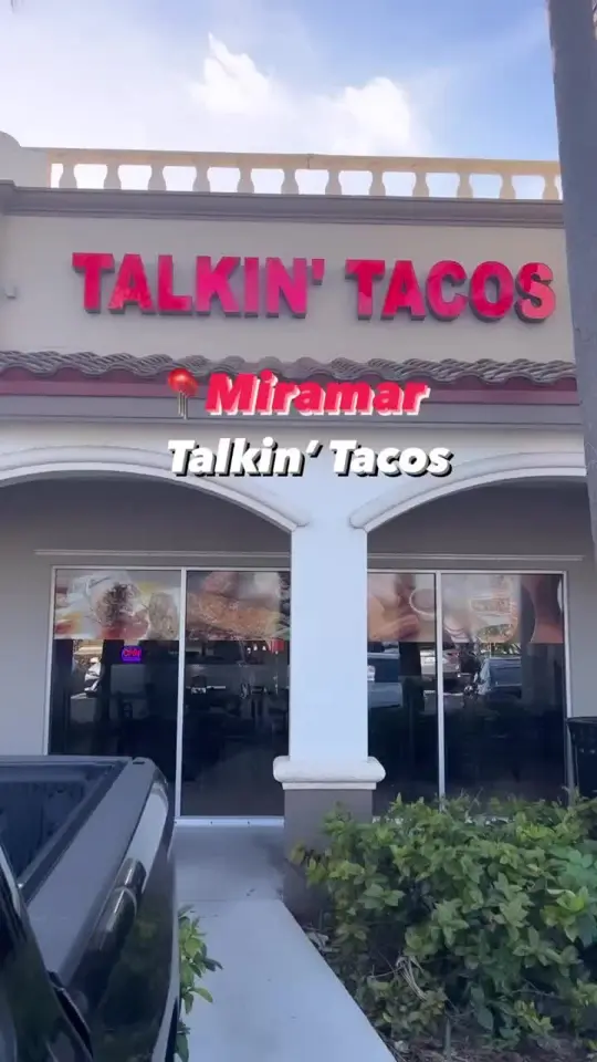 Talkin' Tacos Miramar in Miramar showing tacos, drinks, restaurant visit, video by ms.soflo on TikTok