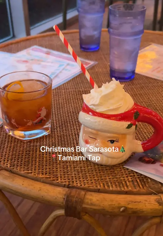 Tamiami Tap in Sarasota showing bar, christmas bar, video by rosaycosas on TikTok