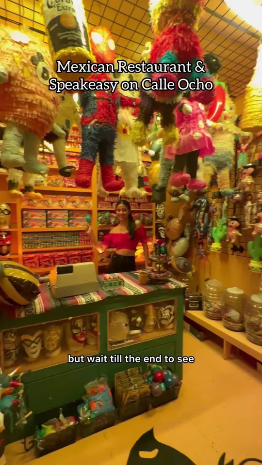 Taqueria Mexicana El Tarazco in Hallandale Beach showing review, visit, margarita, guacamole, queso fundido, taco flight, video by iviethefoodie on TikTok
