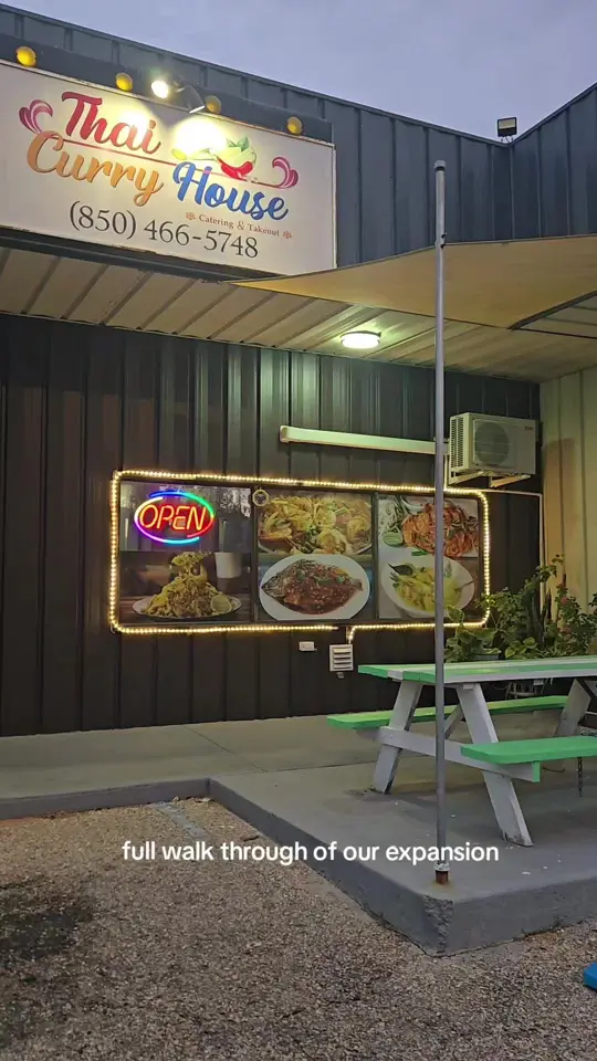 Thai Curry House in Pensacola, video by thai.curry.house on TikTok